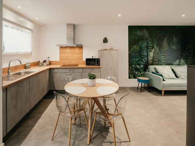 l'Altévic coin repas:salon.jpg